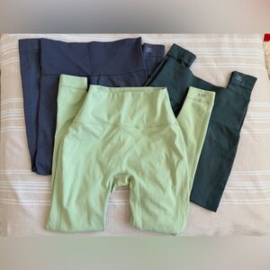 SET Leggings Bundle - size Small